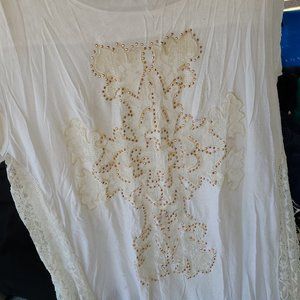 Daytrip Shirt With Cross & Lace XL